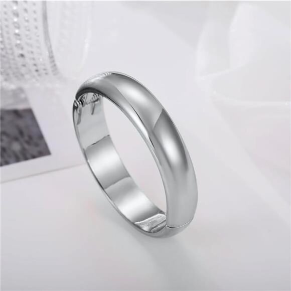 Polished Chunky Twisted Hinged Waterdrop Bangle Bracelet for Women - Picture 5 of 5